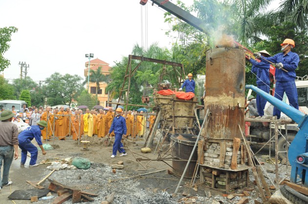 le-rot-dong-duc-dai-tuong-phat-thien-tu-linh-son